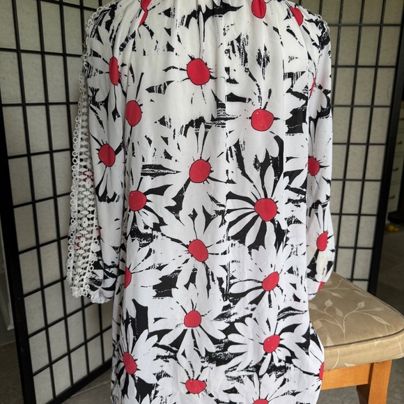 Valerie Steves Floral Blouse Women's Shirt Medium - Picture 6 of 14